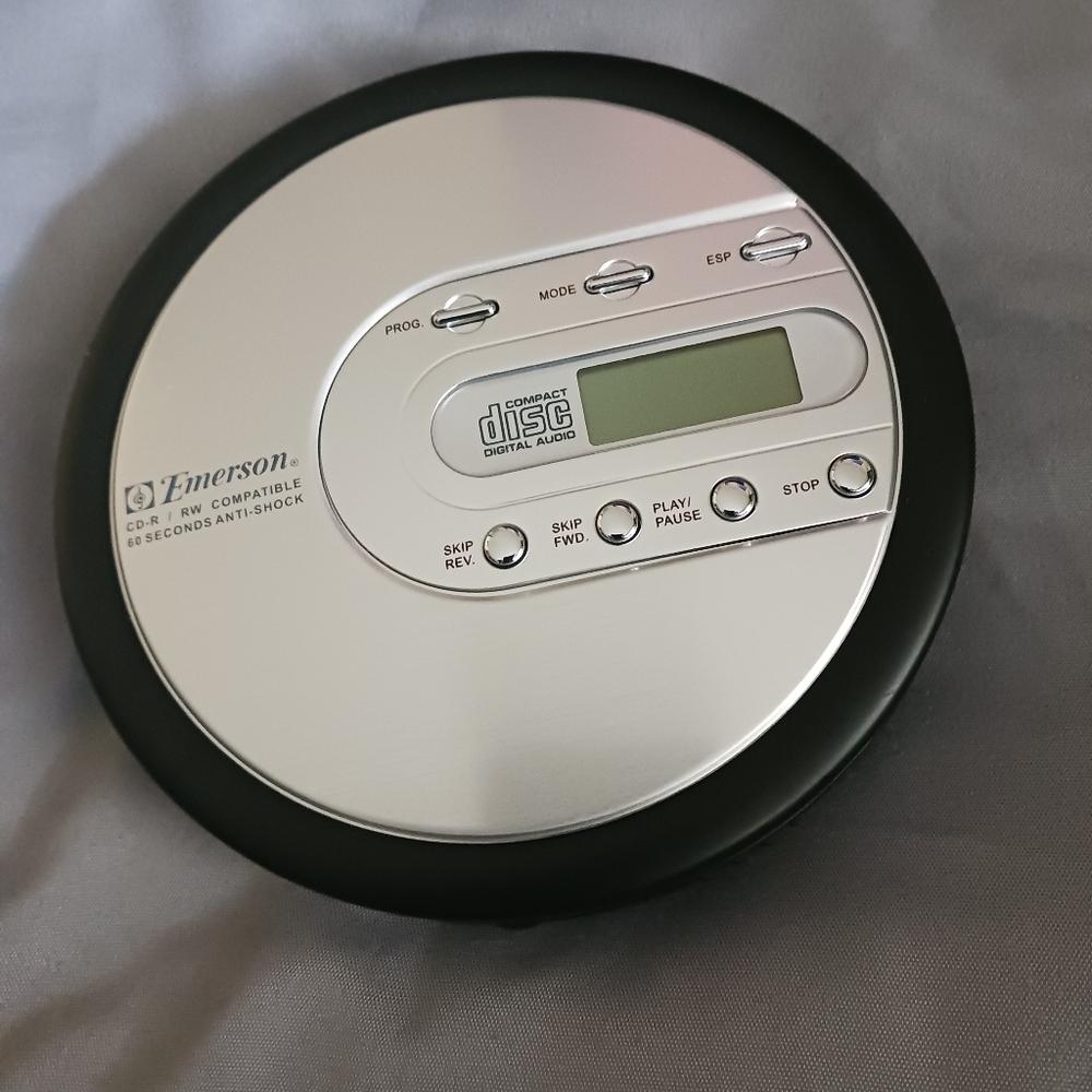 Emerson Portable CD Player